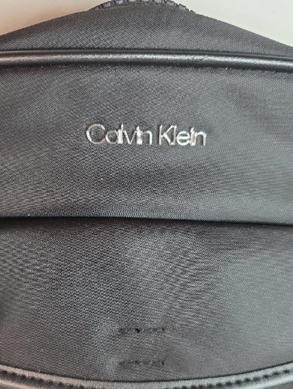 Calvin Klein Black Nylon Messenger Crossbody Bag NWT